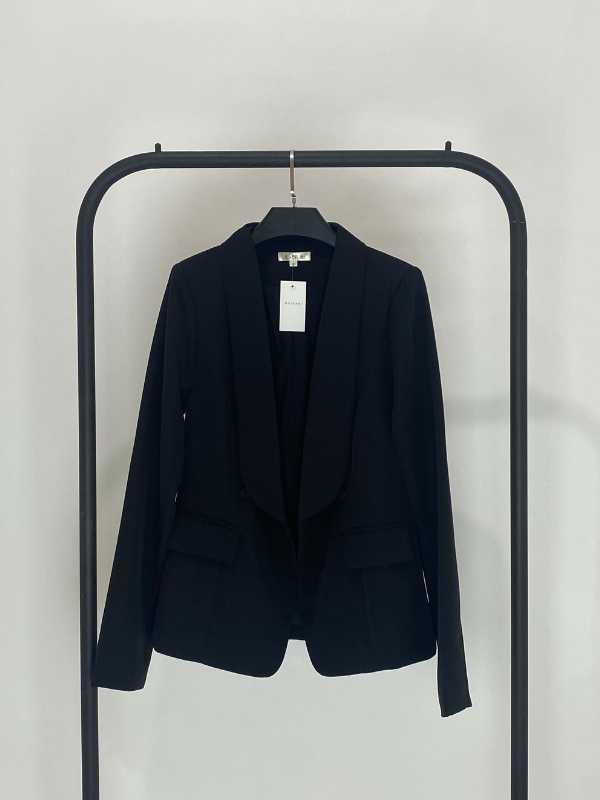 BLAZER CRUZADO NEGRO BOTONES SOLAPA ANCHA