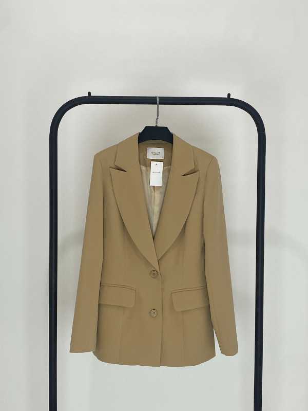 BLAZER ABOTONADO BOLSAS BEIGE